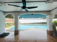 Pool villa house for sale in Jomtien