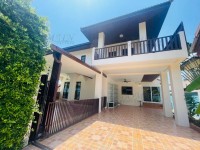Baan baramee village house for sale in East Pattaya