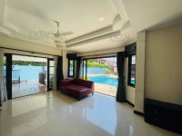 Baan baramee village house for sale in East Pattaya