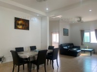House for sale @pong Mabprachan  house for sale in East Pattaya