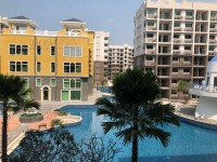 Acadia continental  condo for sale in Pratumnak